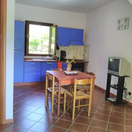 Villaggio Dei Balocchi Aparthotel
